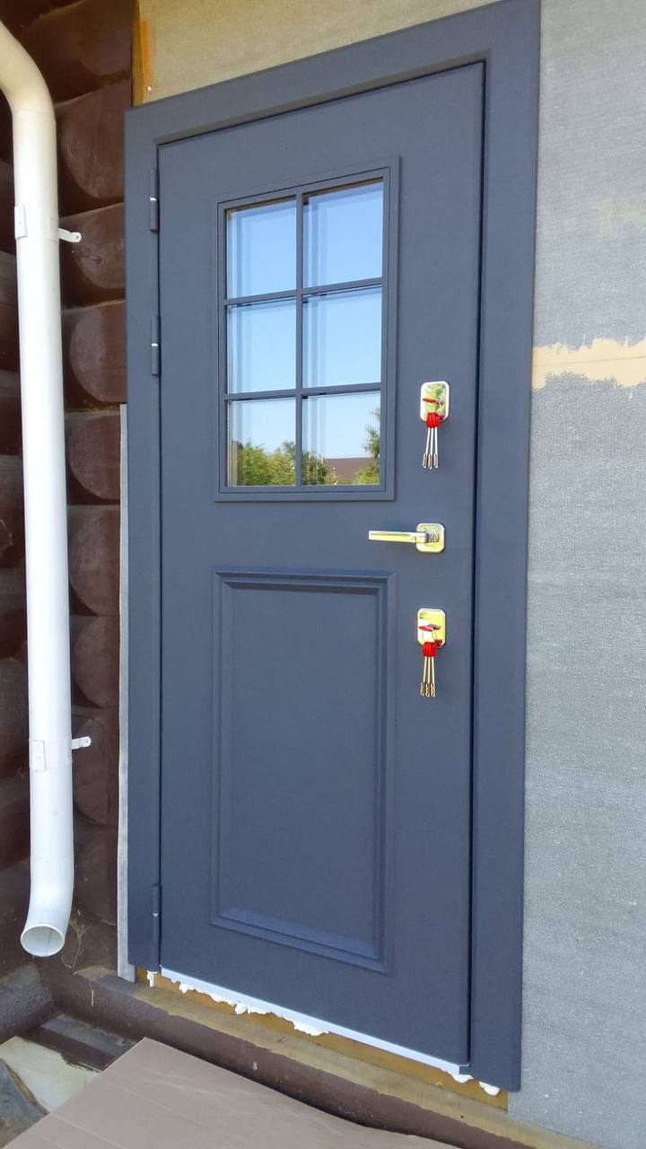 Входная дверь с терморазрывом и стеклом Sigma Ratex T1 7024
