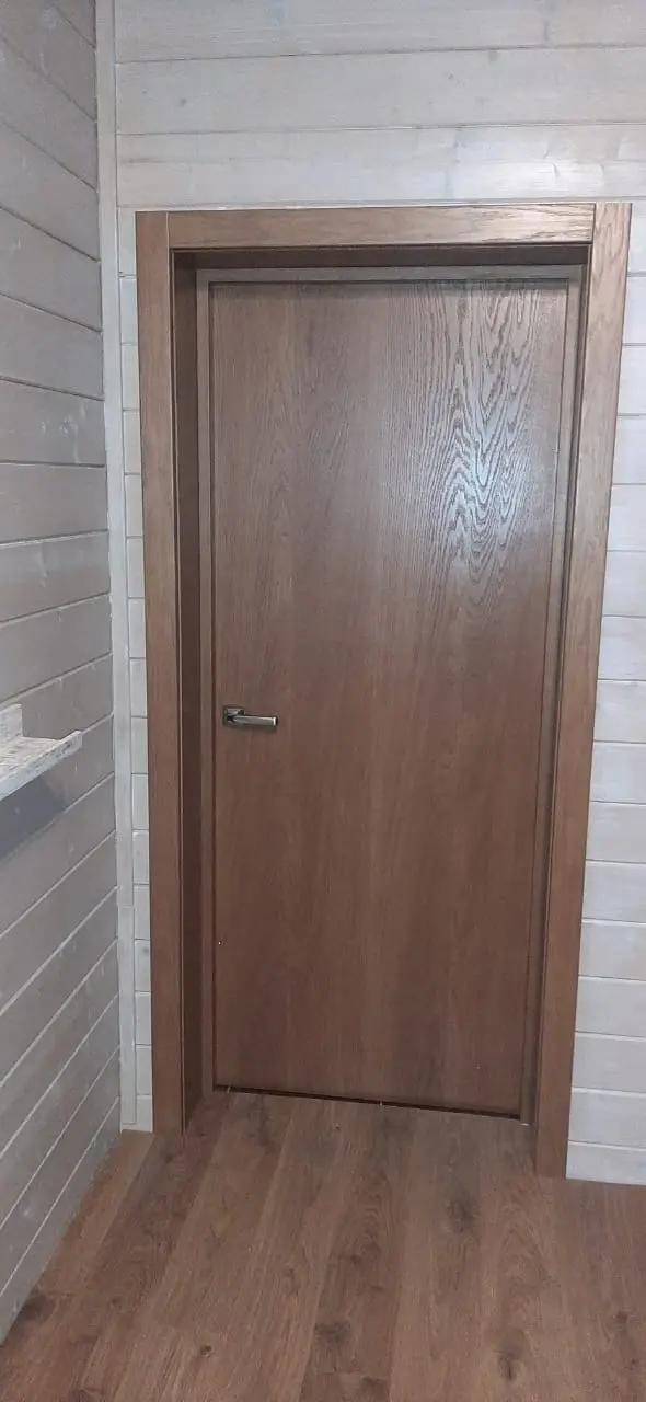 Дверь гладкая шпонированная Дуб