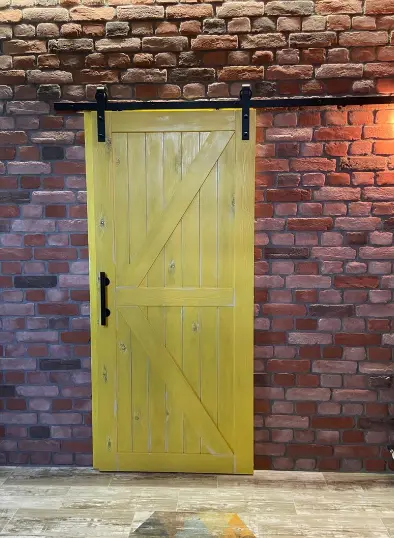 Амбарная дверь Лофт №2 RAL 1018