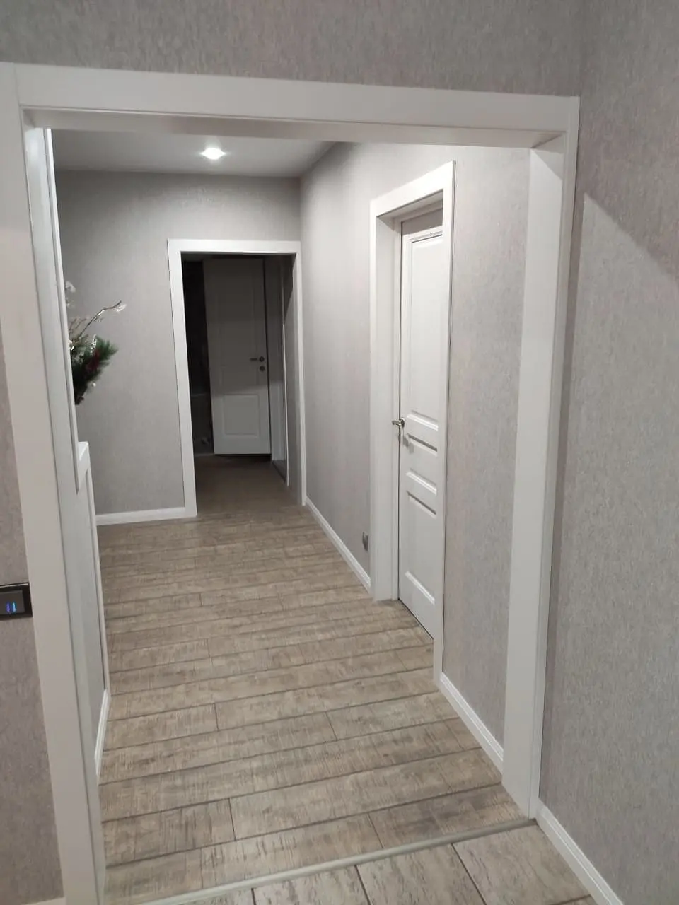 Межкомнатная дверь Соната-5 Полярный Белый с текстурой