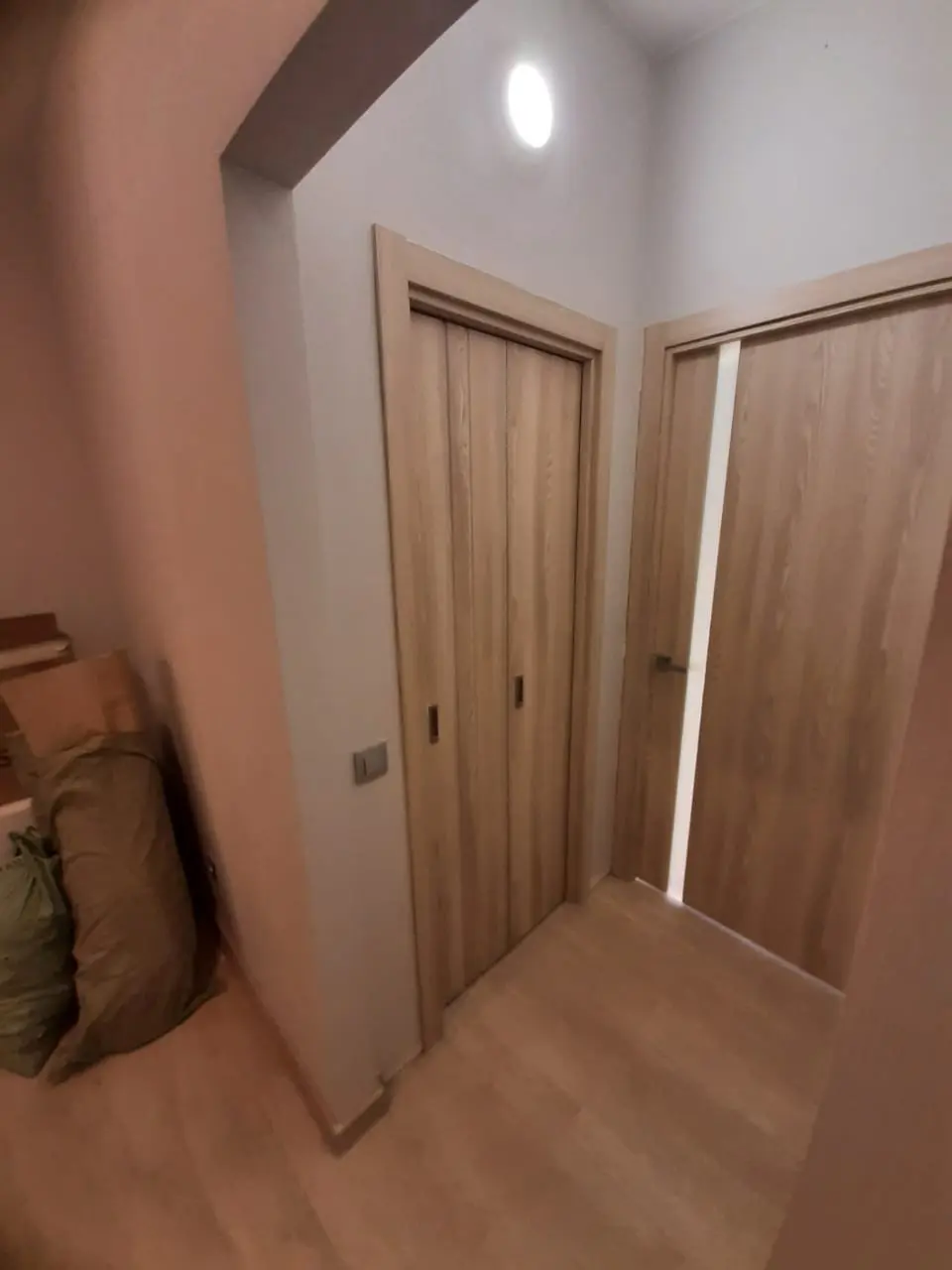 Межкомнатная дверь ЧФД TREND Стиль 1 узкое ПО