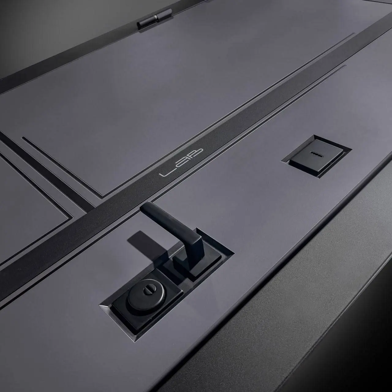 Входная дверь с шумоизоляцией Лабиринт Лаб 3 Про (панель 10)