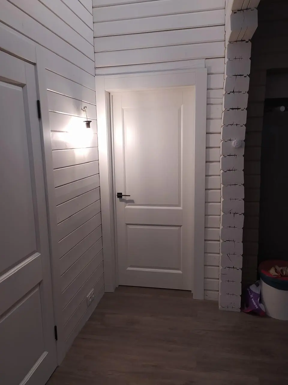 Межкомнатная дверь Элегия ПГ эмаль белая ольха