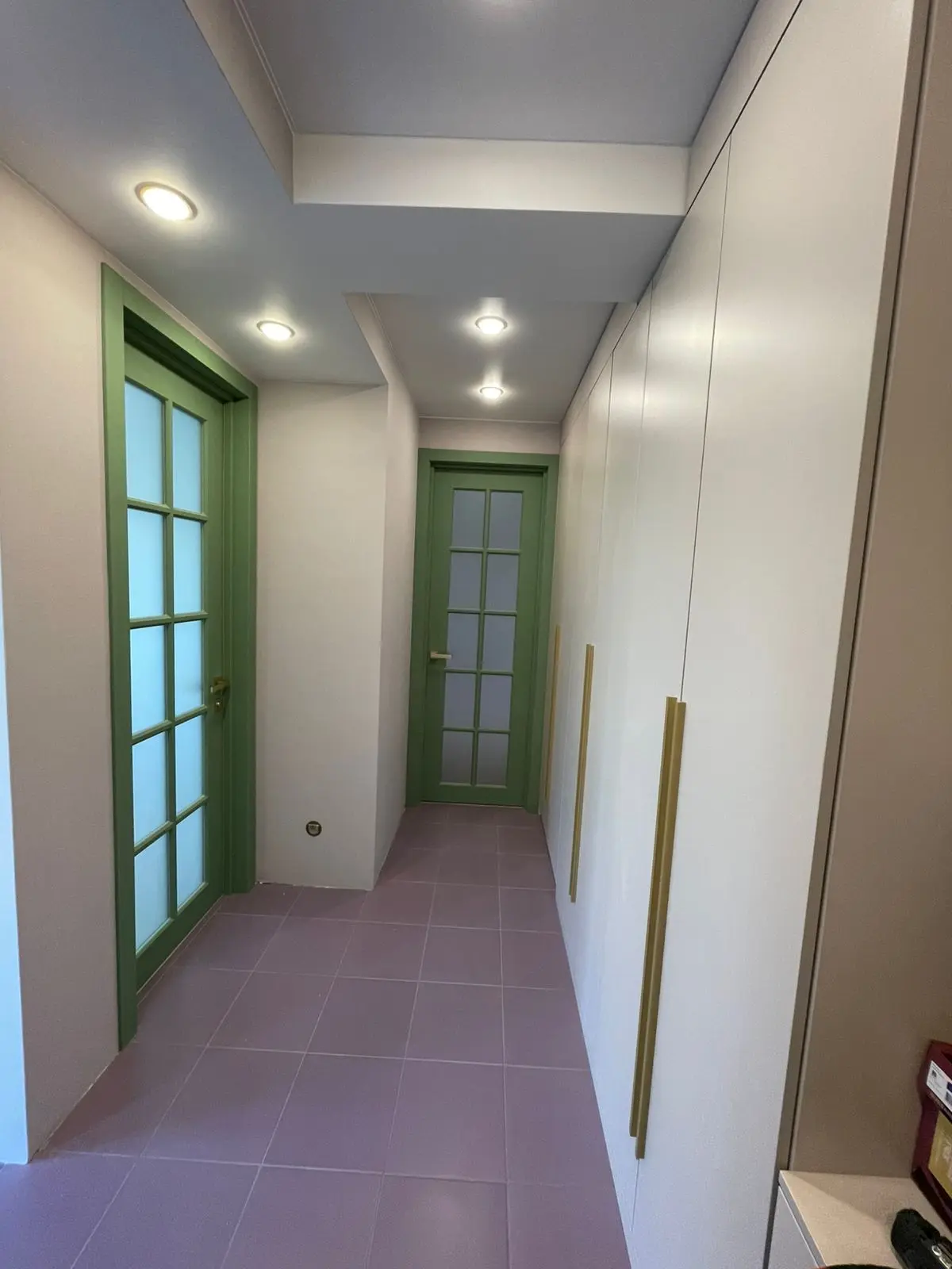 Дверь Лондон 3 АМПИР ПО Белый Сатинат белый