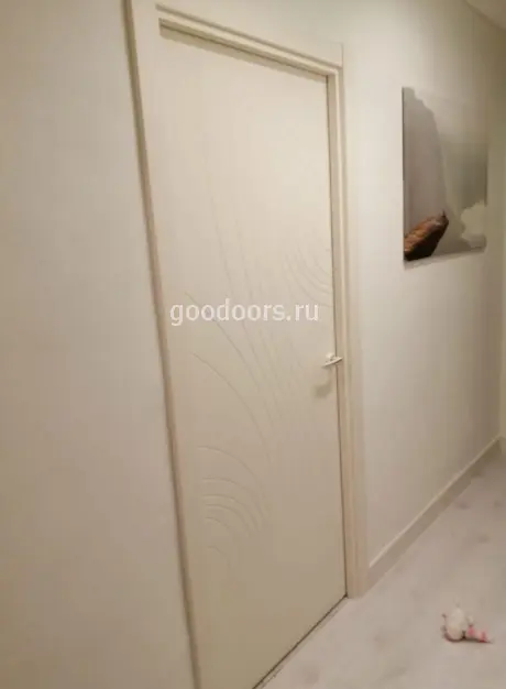 Межкомнатная дверь ЧФД LEVEL Стрим