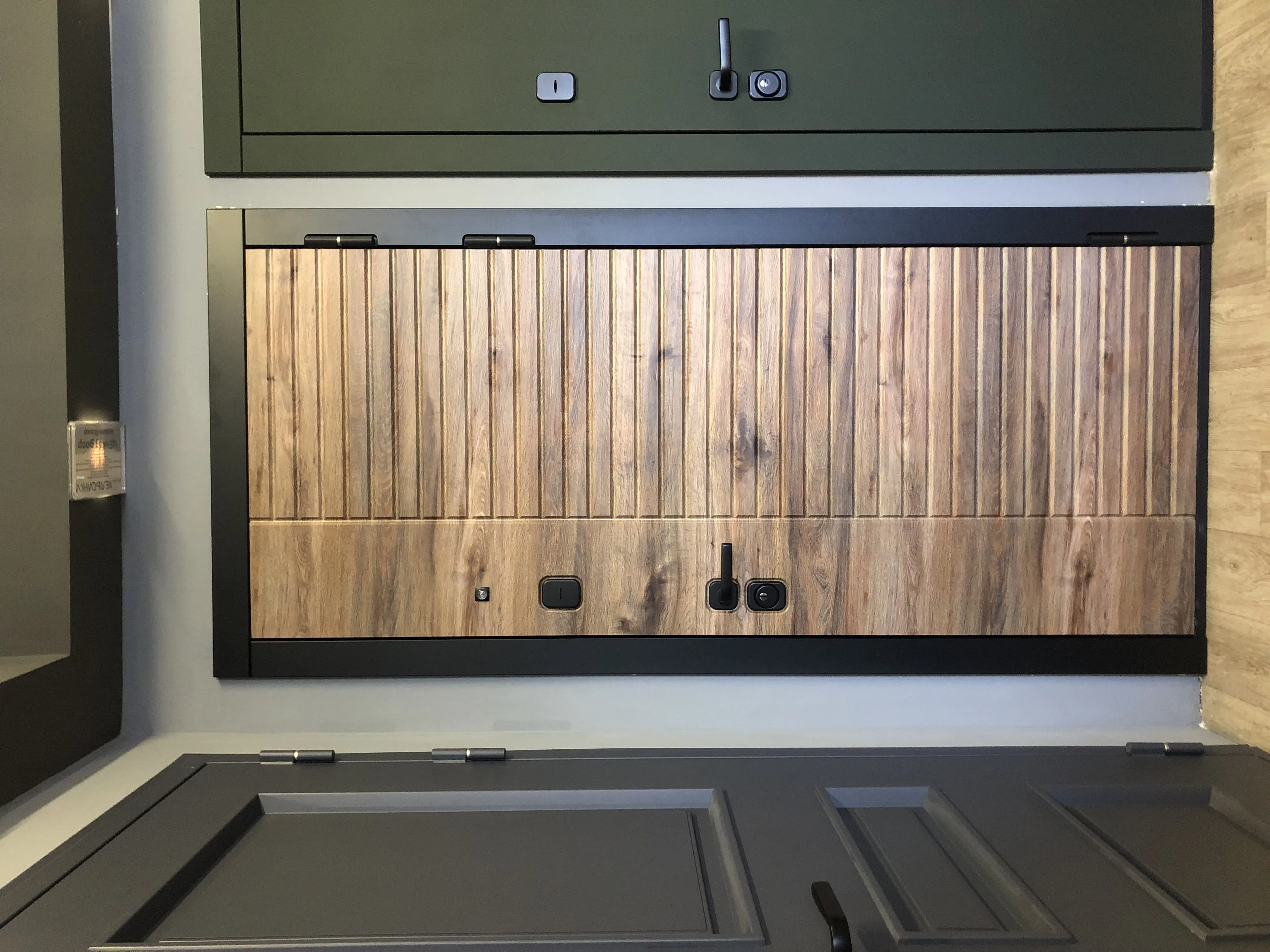 Входная дверь с шумоизоляцией ДИВА 72