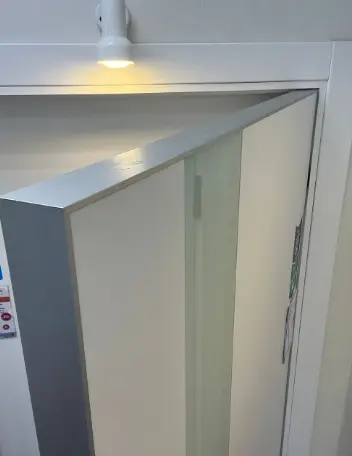 Межкомнатная дверь Нева In2 Emlayer белый Белый Лакобель белый