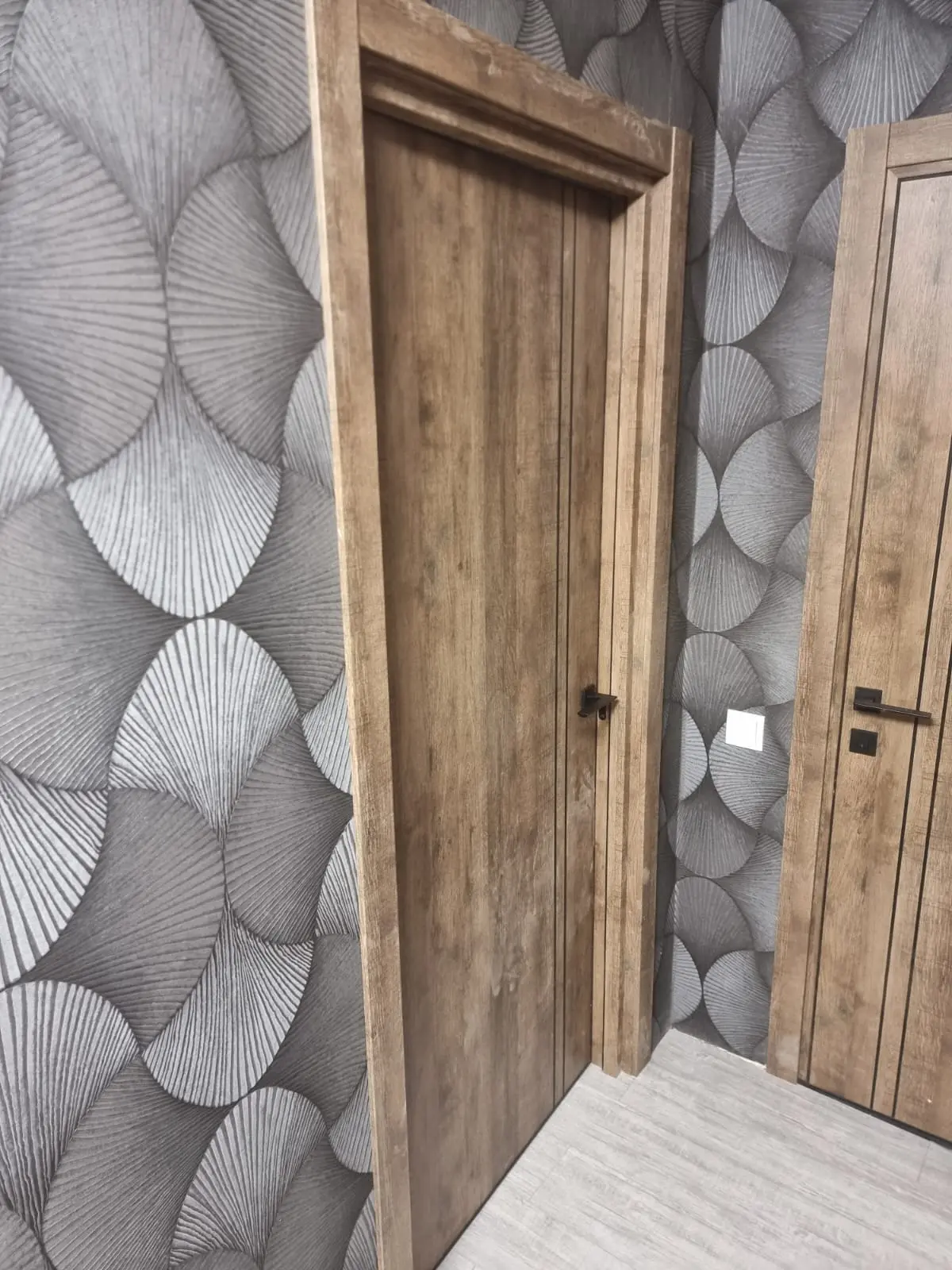 Межкомнатная дверь ЧФД LEVEL Слим