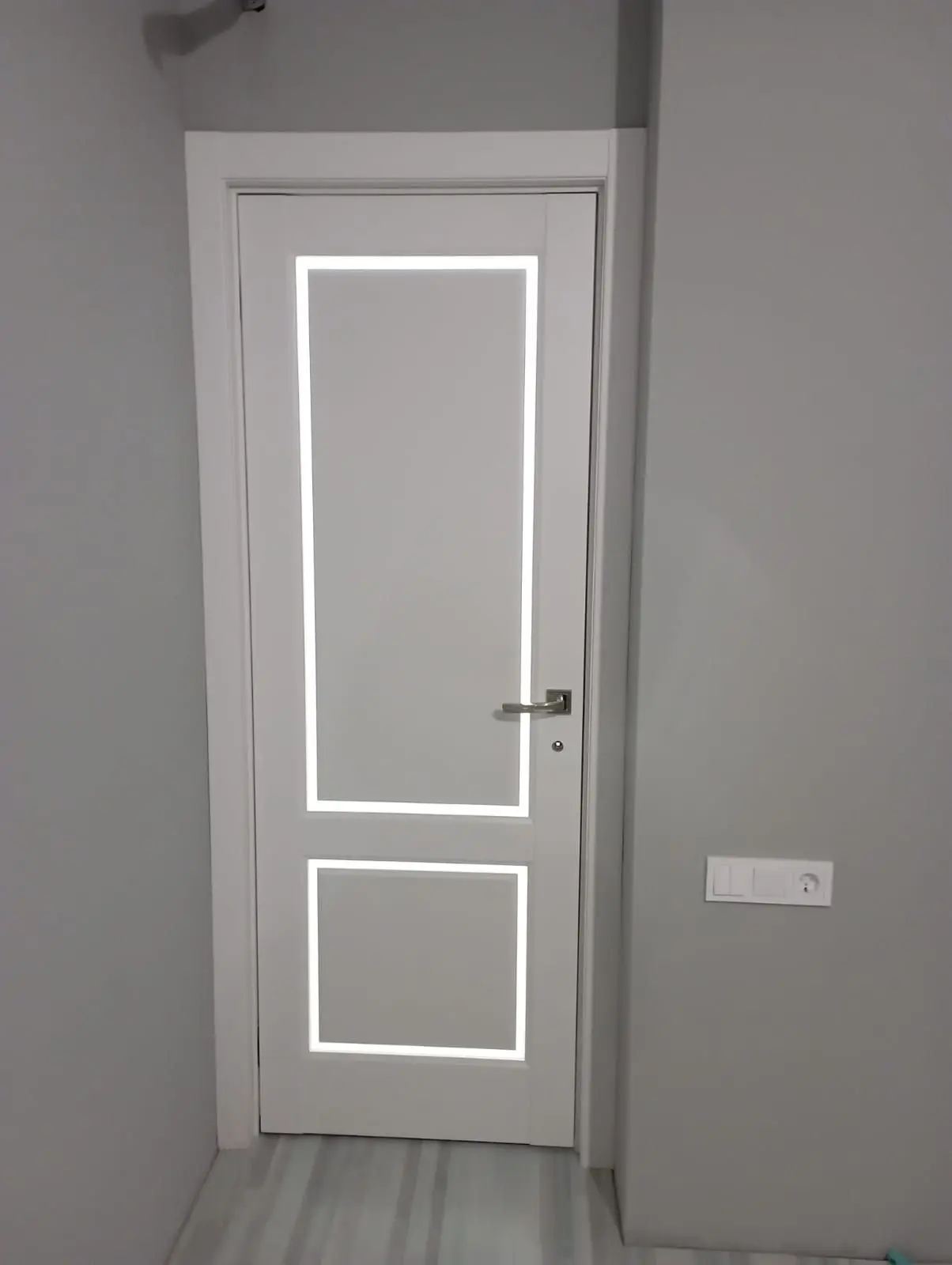 Межкомнатная дверь LVT3 Ultratex белый