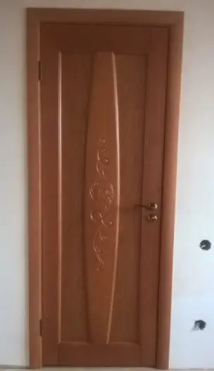 Межкомнатная дверь D-Ola Валенсия ДГ