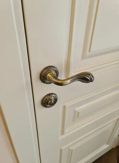 Межкомнатная дверь Color Оливия белая эмаль акрил Белый