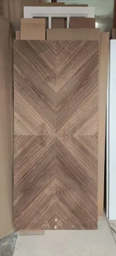 Межкомнатная дверь ХТР-3 шпон Коричневый