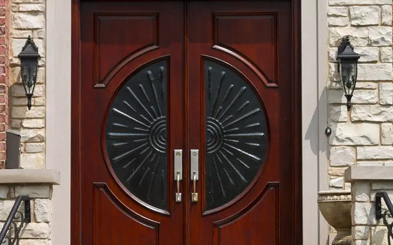 Виды входных дверей Виды входных дверей