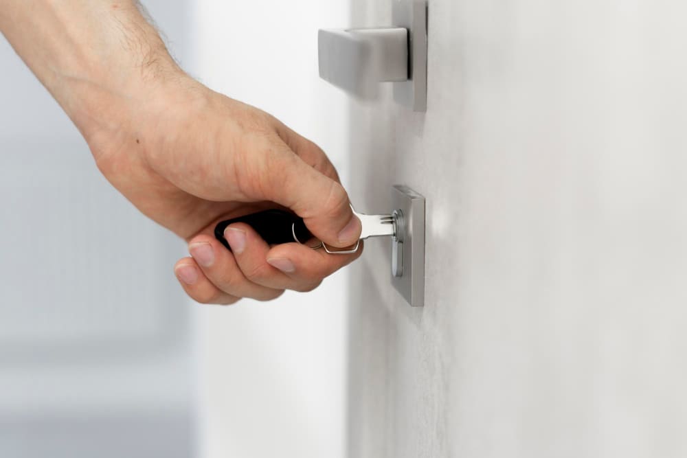 Утеплители для входной двери