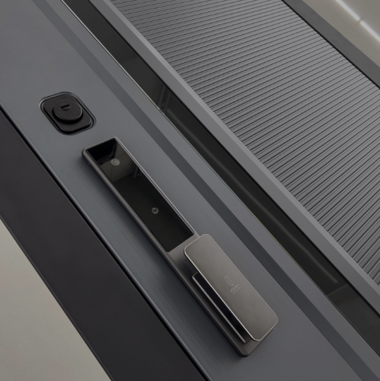 Входная дверь с электронным замком Лабиринт Пиано Смарт 2.0 - 31 белый софт