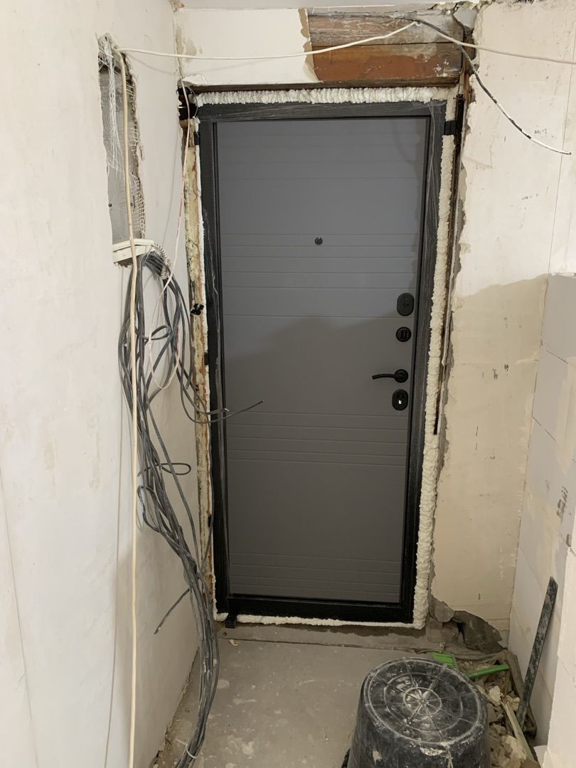 Входная дверь эконом ДК Олимп софт светло-серый