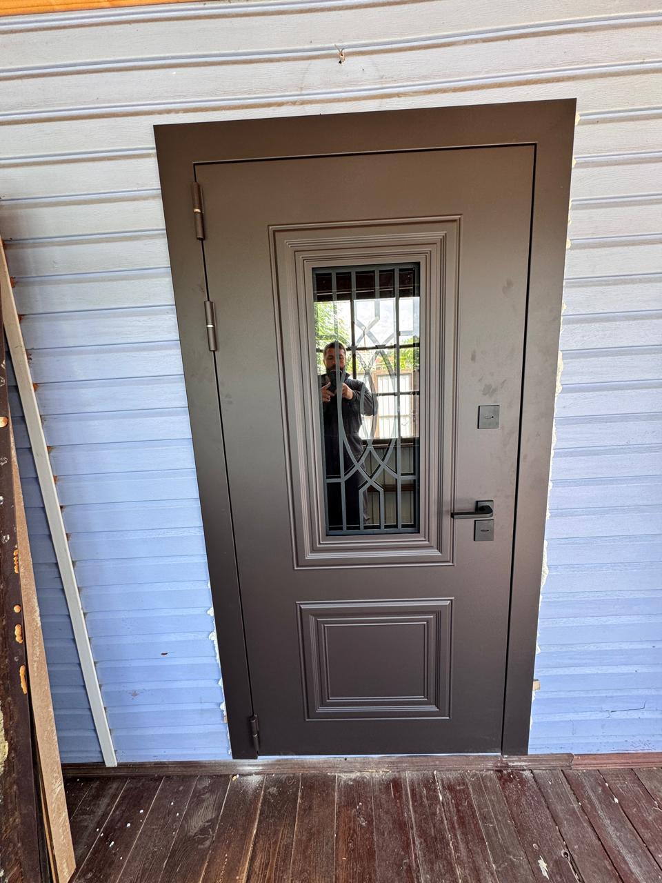 Входная дверь Термо со стеклопакетом Лабиринт Сияна 8019