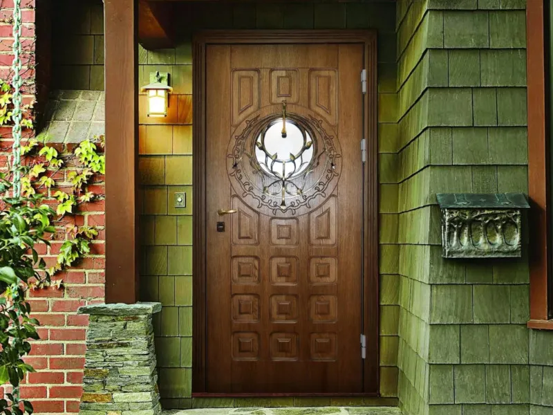 Сделать входную дверь в дом. Наружная дверь в частный дом. Двери уличные для частного дома. Входная дверь в деревянный дом. Железная дверь в частный дом.